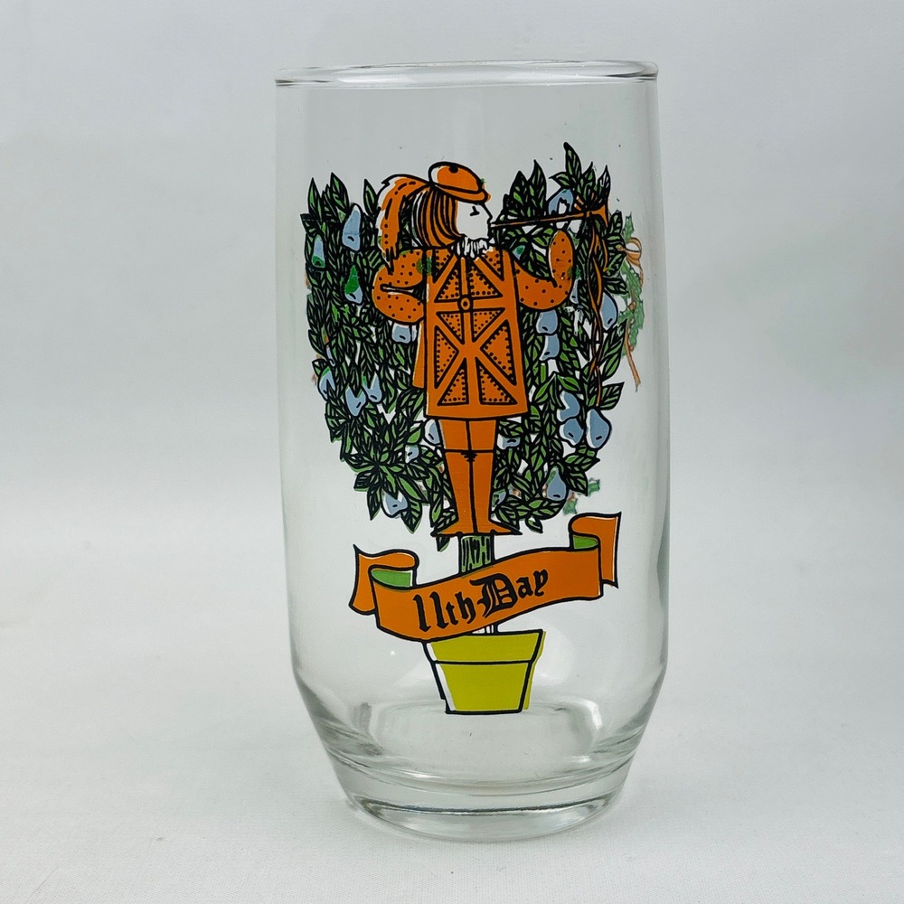 Vtg 12 Days of Christmas 11th Day Eleven Pipers Piping Drinking Glass Tumbler‎